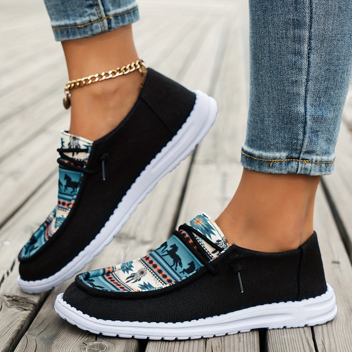 Women's Casual Canvas Shoes With Elastic Print, Breathable Slip-Ons With Non-Slip Soles And Horse Pattern, Easy Wear Round Toe Flats