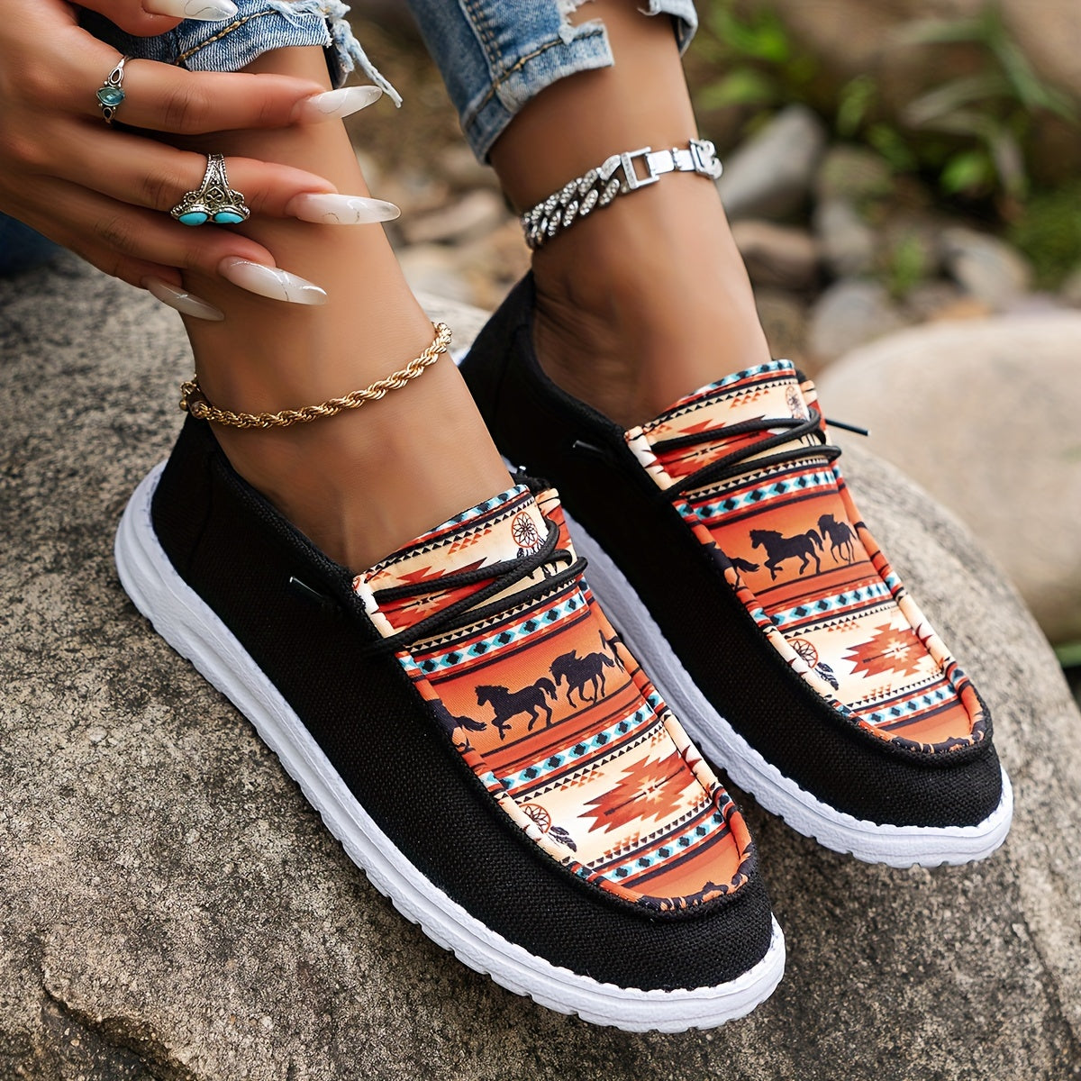 Women's Casual Canvas Shoes With Elastic Print, Breathable Slip-Ons With Non-Slip Soles And Horse Pattern, Easy Wear Round Toe Flats