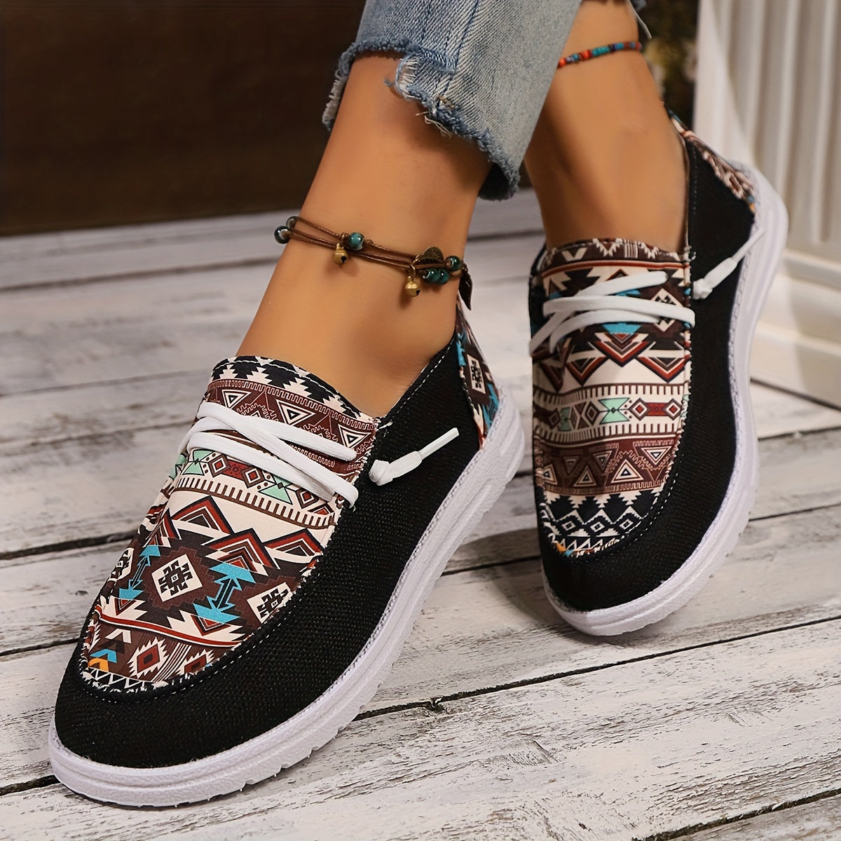 Women's Tribal Pattern Canvas Shoes, Casual Round Toe Low Top Flat Sneakers, Lightweight Outdoor Walking Shoes