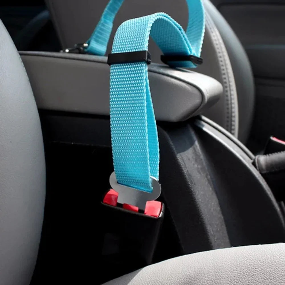 Dog Seat Belt for Car Adjustable Nylon Pet Seatbelt for Dogs in Car Dog Car Leash Seat Belt Cats and Ferrets Seat Belt Harnesses